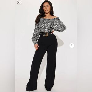 NWT - Fashion Nova Shiloh Printed Jumpsuit - Black/White - Size 2X